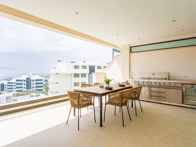 3 Bedrooms Apartment in Fuengirola