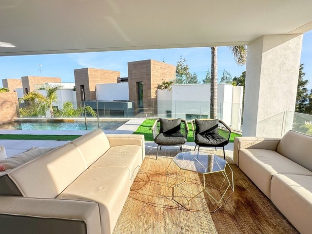 3 Bedrooms Apartment in Cabopino