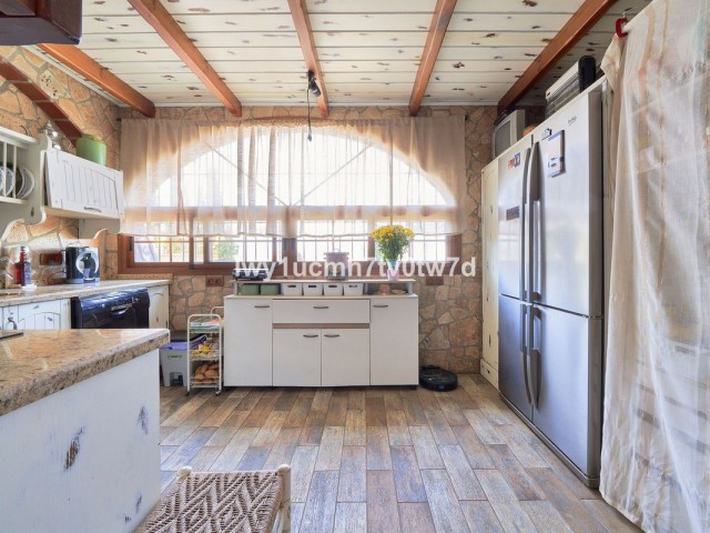 4 Slaapkamer Villa in Alhaurín de la Torre