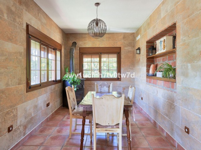 4 Slaapkamer Villa in Alhaurín de la Torre