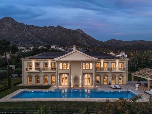 7 Soveroms Villa i Sierra Blanca