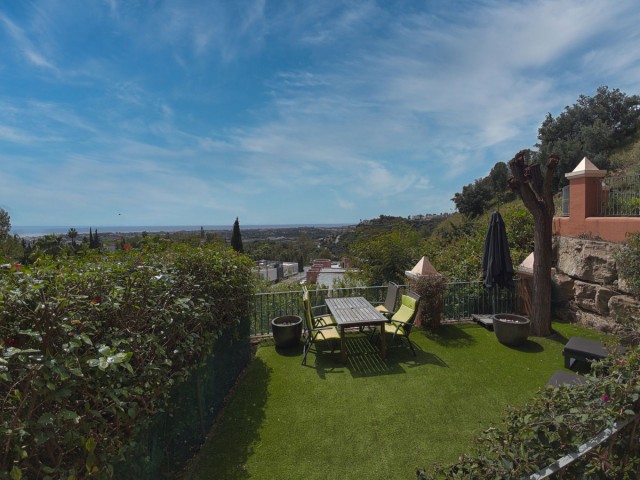 Apartment, Monte Halcones, R5015335