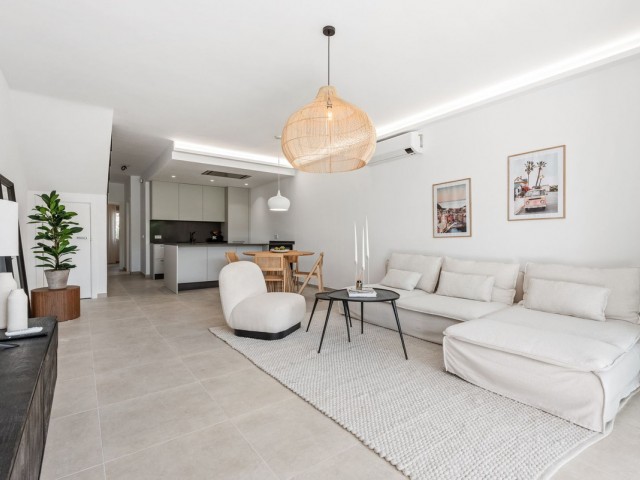 3 Schlafzimmer Reihenhaus in Nueva Andalucía