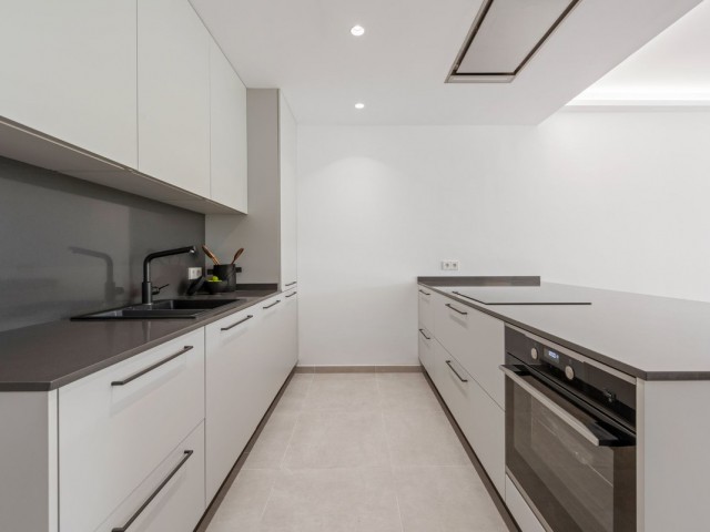3 Schlafzimmer Reihenhaus in Nueva Andalucía