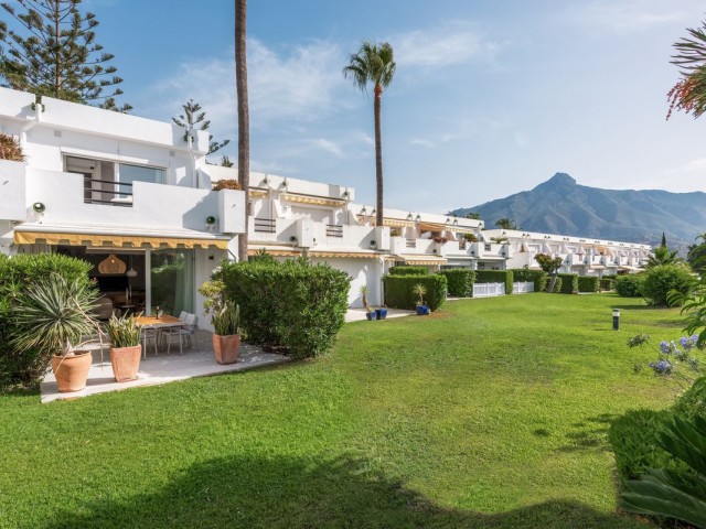 3 Schlafzimmer Reihenhaus in Nueva Andalucía