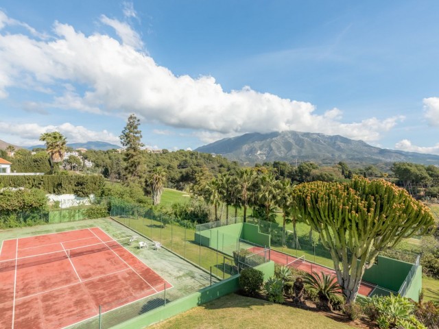 3 Schlafzimmer Reihenhaus in Nueva Andalucía
