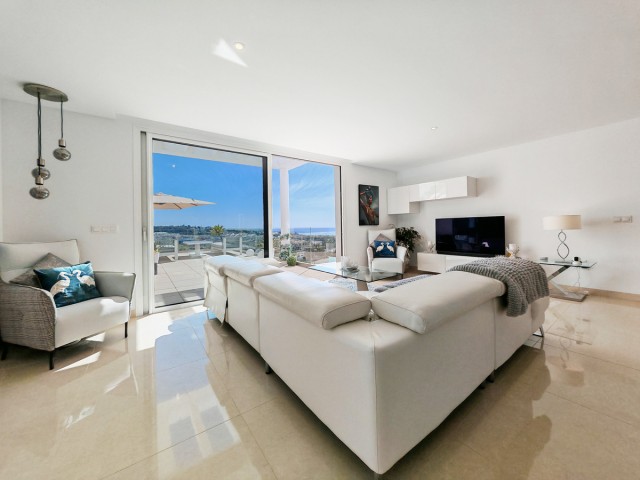 Penthouse avec 4 Chambres  à La Cala de Mijas