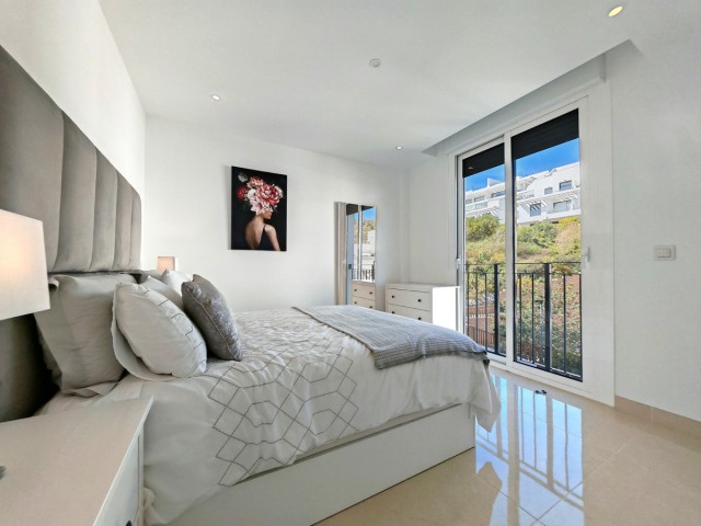 Penthouse avec 4 Chambres  à La Cala de Mijas