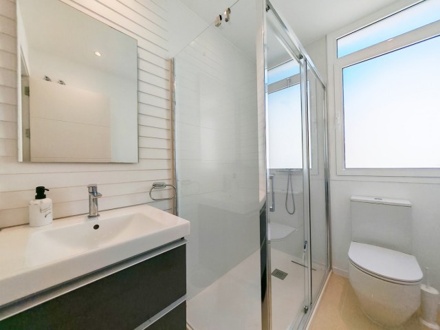 Penthouse avec 4 Chambres  à La Cala de Mijas