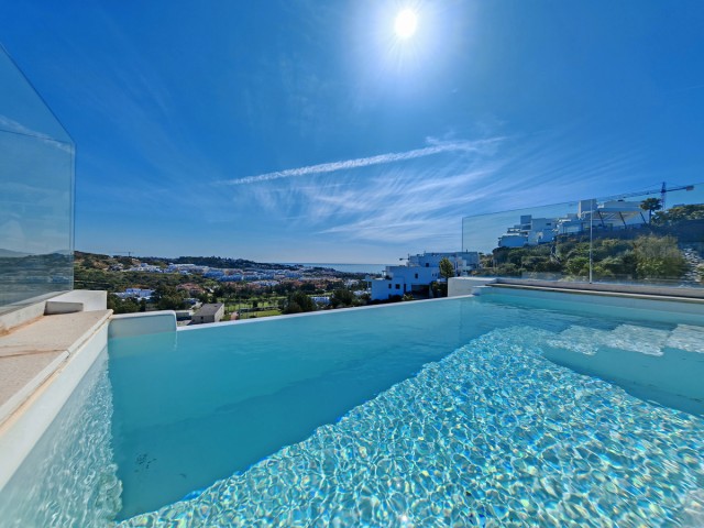 Penthouse avec 4 Chambres  à La Cala de Mijas