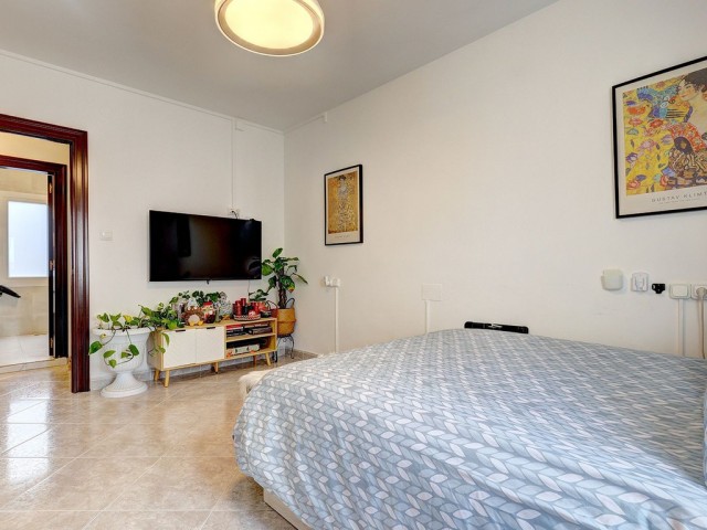 5 Bedrooms Apartment in Málaga