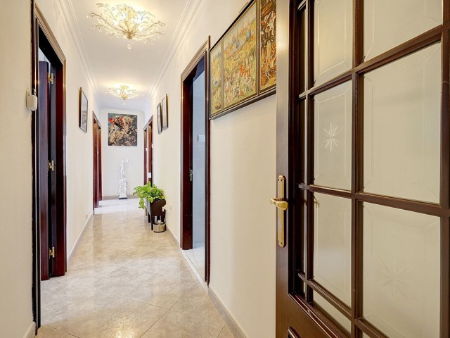 5 Bedrooms Apartment in Málaga
