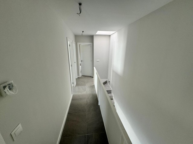 4 Schlafzimmer Villa in Riviera del Sol