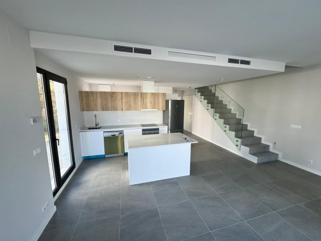 4 Schlafzimmer Villa in Riviera del Sol