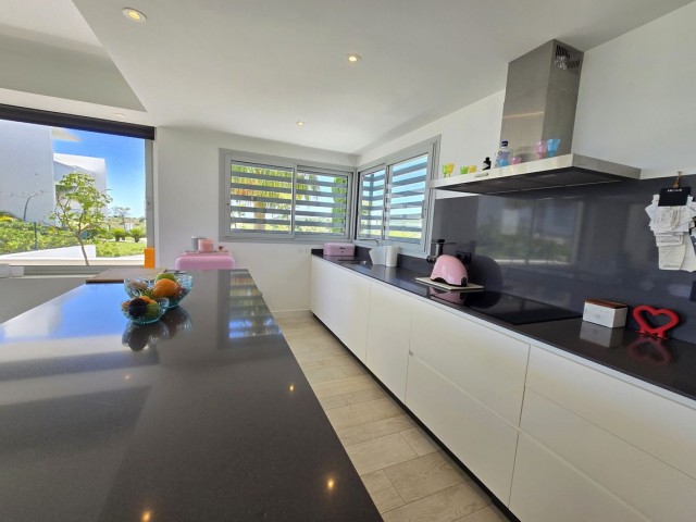 2 Bedrooms Apartment in Casares