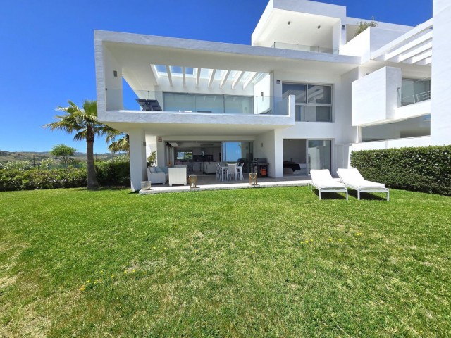 2 Bedrooms Apartment in Casares