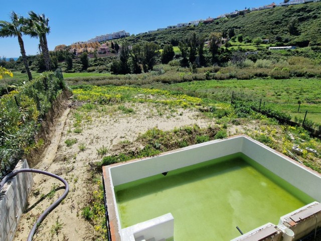 Villa, La Duquesa, R5016952