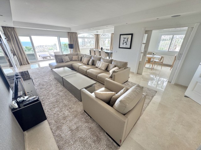 5 Bedrooms Villa in Benalmadena