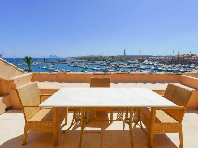 Penthouse in Sotogrande Marina