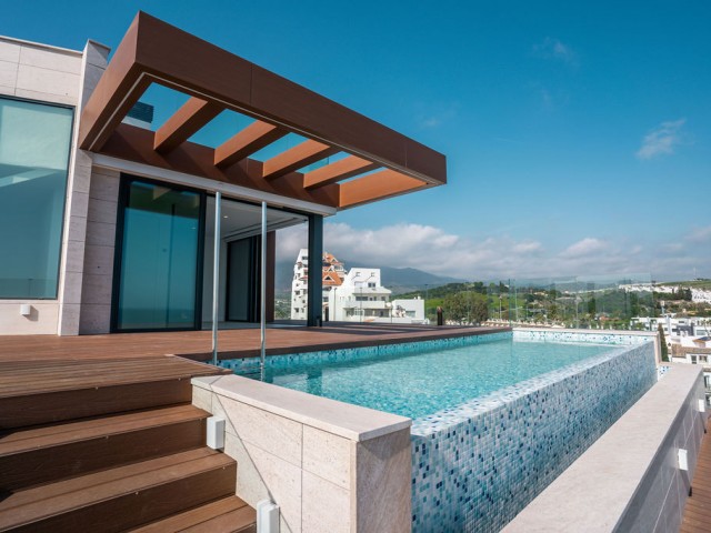 4 Slaapkamer Appartement in Estepona