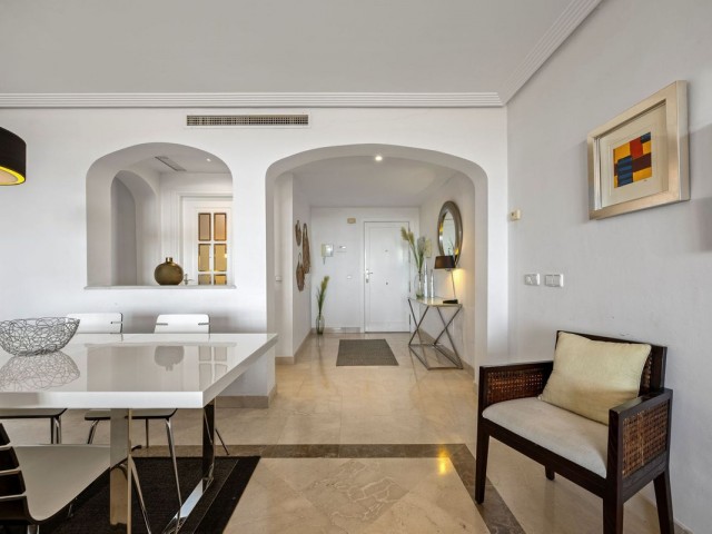 Apartment, Los Arqueros, R5016133