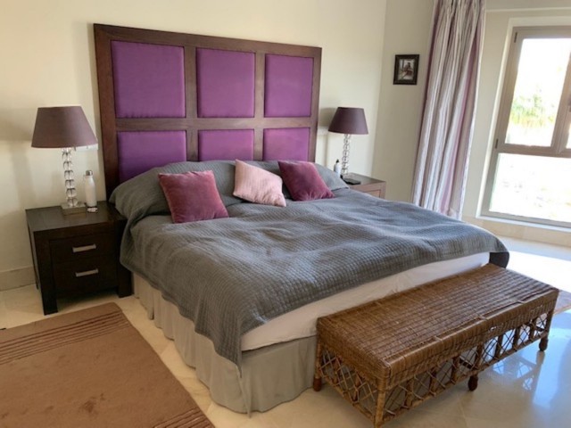 5 Schlafzimmer Apartment in Sotogrande Marina