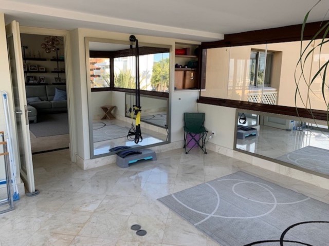 5 Schlafzimmer Apartment in Sotogrande Marina