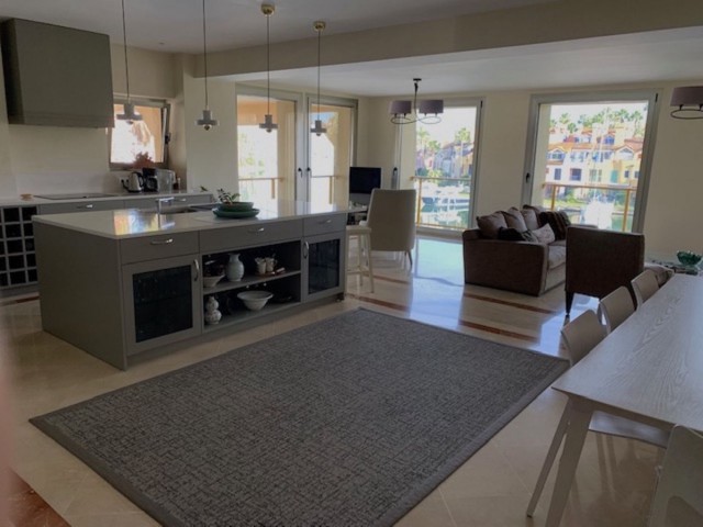 Apartment, Sotogrande Marina, R5017078