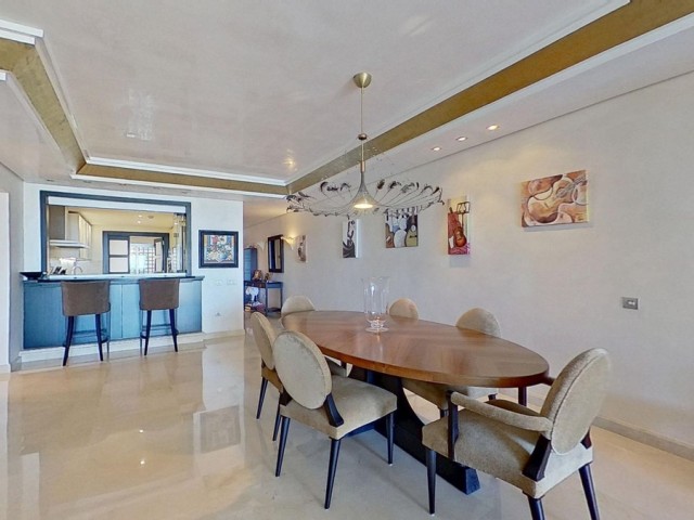 Penthouse in Los Monteros