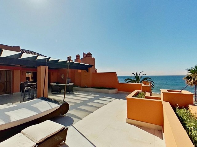 Penthouse in Los Monteros