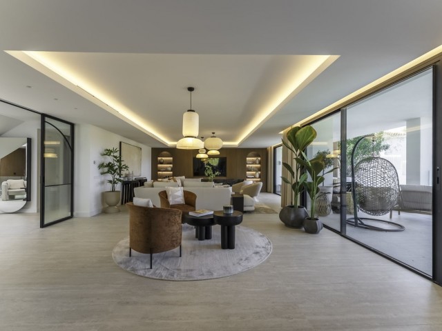 6 Slaapkamer Villa in El Rosario