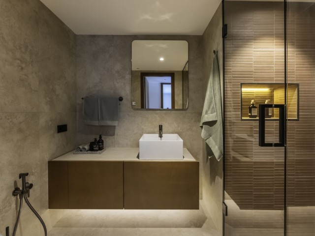 6 Slaapkamer Villa in El Rosario