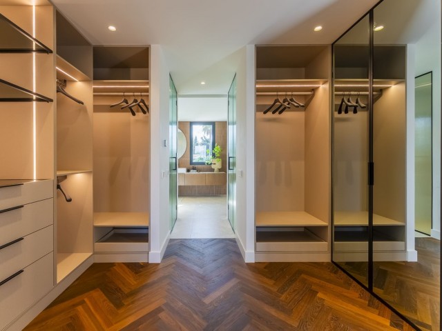6 Slaapkamer Villa in El Rosario