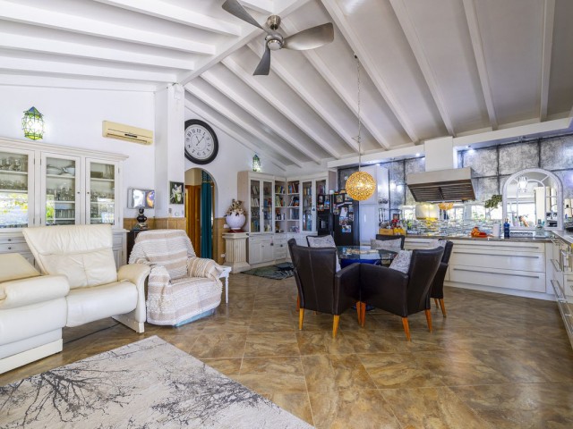 3 Bedrooms Villa in Arenas