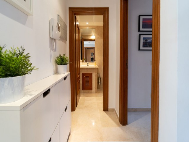 Maison mitoyenne avec 6 Chambres  à Riviera del Sol