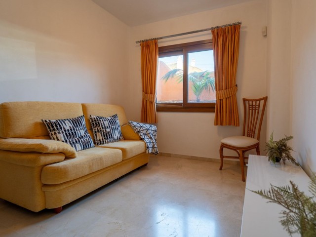 Maison mitoyenne avec 6 Chambres  à Riviera del Sol