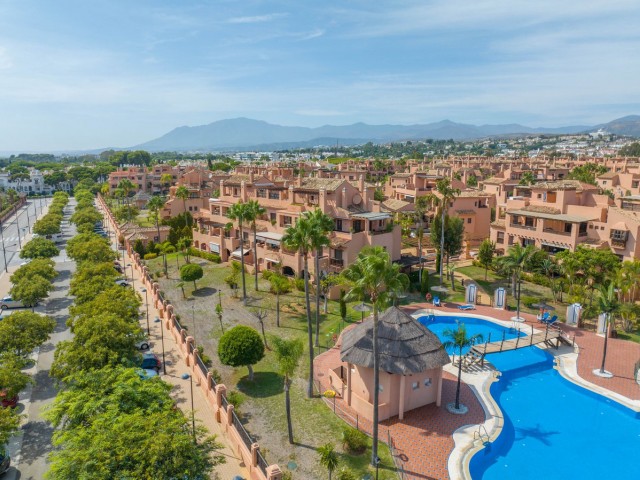 Apartamento con 2 Dormitorios  en New Golden Mile