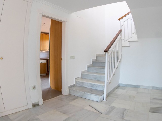 Apartamento con 2 Dormitorios  en New Golden Mile