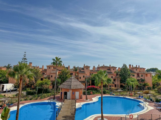 Apartamento con 2 Dormitorios  en New Golden Mile