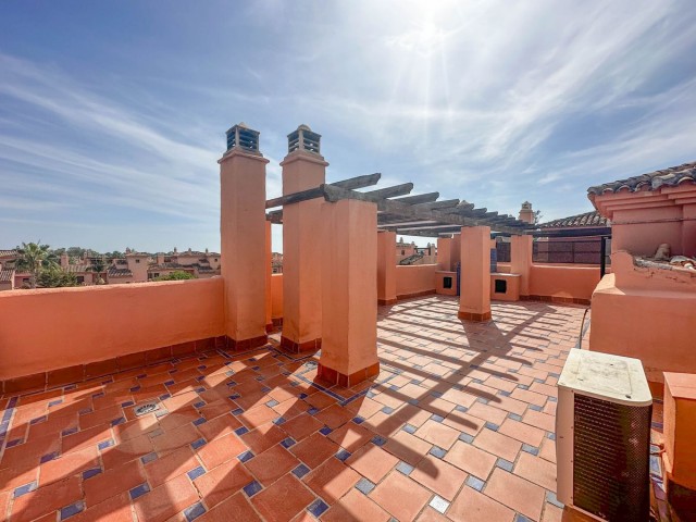 Apartamento con 2 Dormitorios  en New Golden Mile