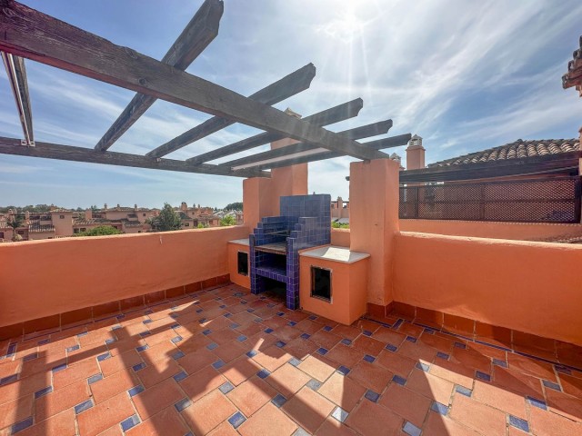 Apartamento con 2 Dormitorios  en New Golden Mile