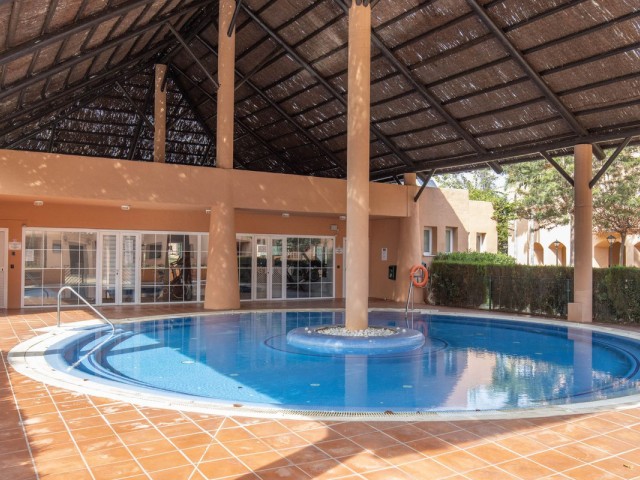 Apartamento con 2 Dormitorios  en New Golden Mile