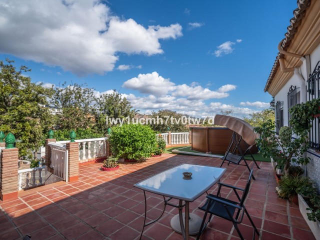 Villa avec 7 Chambres  à Málaga