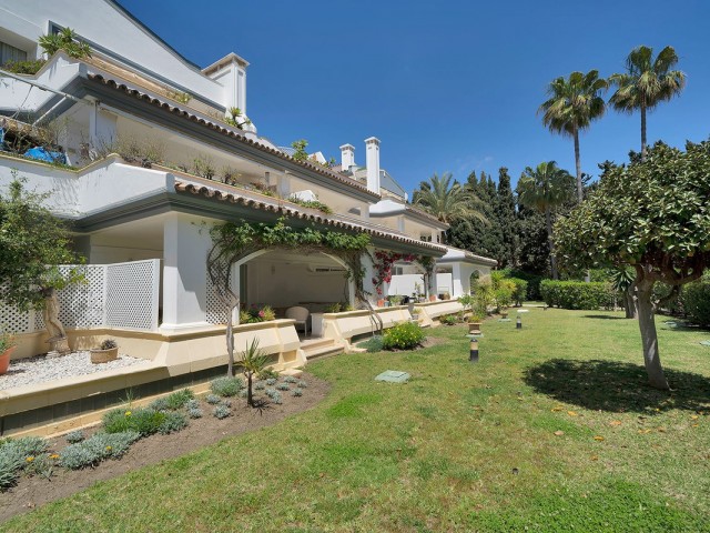 2 Bedrooms Apartment in New Golden Mile