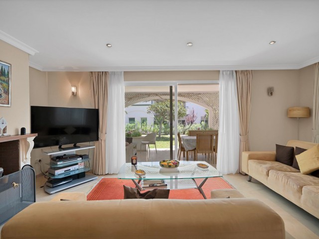 2 Bedrooms Apartment in New Golden Mile