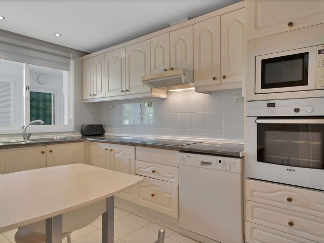 2 Bedrooms Apartment in New Golden Mile