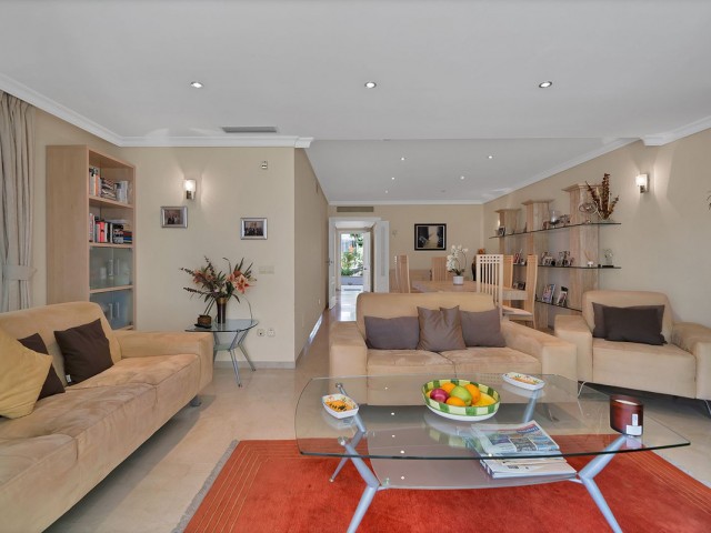 2 Bedrooms Apartment in New Golden Mile