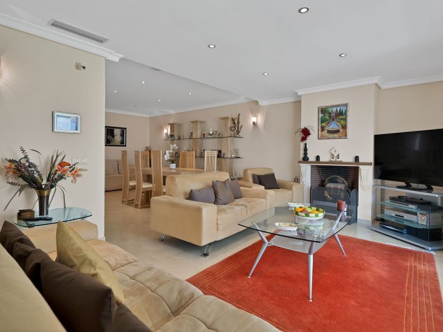 2 Bedrooms Apartment in New Golden Mile