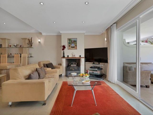 2 Bedrooms Apartment in New Golden Mile