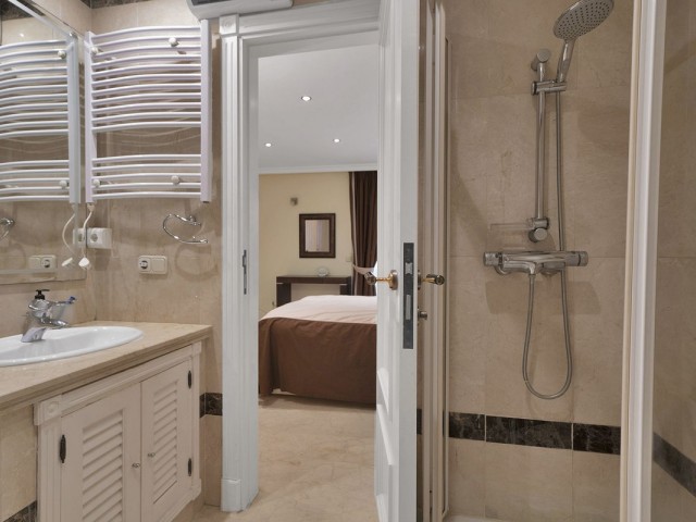2 Bedrooms Apartment in New Golden Mile
